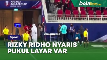 Tak Terima Dikartu Merah, Rizky Ridho Nyaris Pukul Layar VAR, Beruntung Ada Sosok Ini