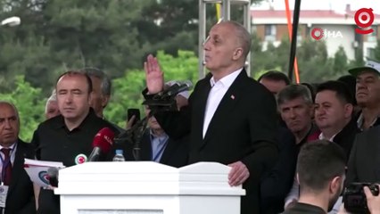TÜRK-İŞ Genel Başkanı Atalay: "İşçilerin yeni bir anayasaya ihtiyacı var"
