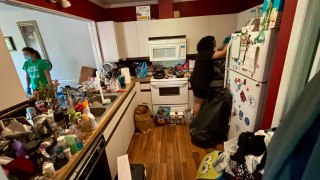 Woman sets up the 'Hot Mess Express' - a group offering support for struggling mums