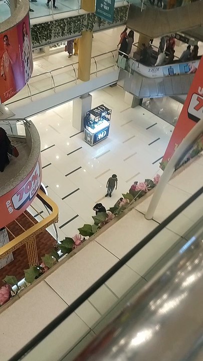Amd fragrance and cometics
