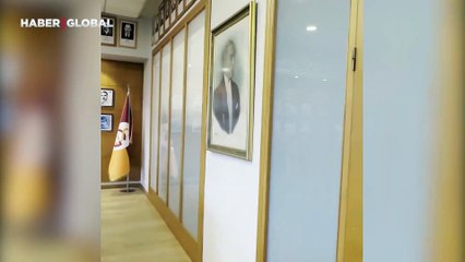 Özbek'in listesinde yer alıp almayacağı merak ediliyor: Gündemdeki isim Erden Timur'dan "Ben buradayım" mesajı