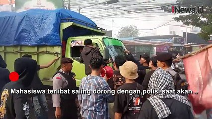 Berakhir Ricuh, Mahasiswa Blokade Jalan dan Bajak Truk saat Peringatan Hari Buruh di Gowa