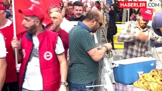 Adana'da 1 Mayıs Emek ve Dayanışma Günü Kutlamaları