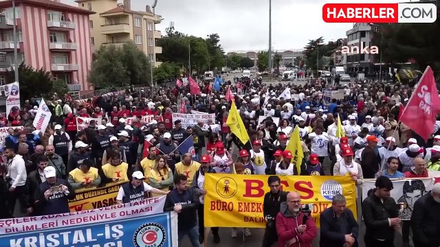 Balıkesir Büyükşehir Belediye Başkanı Ahmet Akın, 1 Mayıs Emek ve Dayanışma Günü'nü kutladı