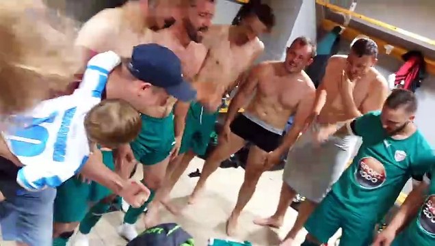 Hirsingue 2 - Hausgauen 2 . Résultat 1 à 2 . Très belle victoire des verts de la vallée. Félicitations et bravo à l ensemble des joueurs et staff . La joie du vestiaire après avoir chercher 3 pts mérité .