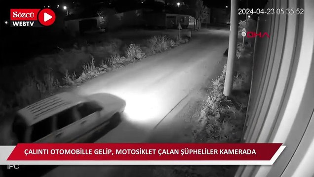 Çalıntı otomobille gelip, motosiklet de çalan şüpheliler kamerada