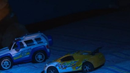 Docente de 65 años habría abusado a tres niños a los que les dictaba clases extracurriculares