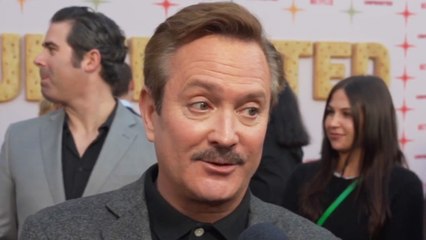 Thomas Lennon Jokes Having Jerry Seinfeld as a Director is "as Stressful as You Can Imagine" | THR Video