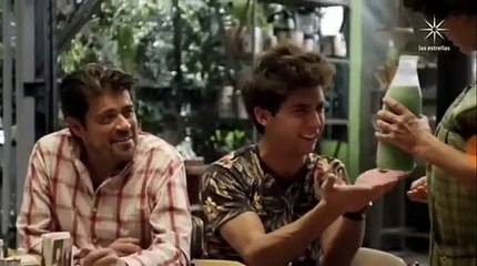 40 y 20 doña lucha obliga a francisco tomar el licuado de papa antonio