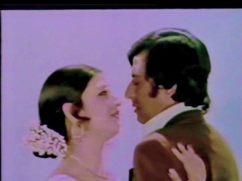 tujh se aye jane wafa, madam noor jahan, veri nice classic, DO Aanso