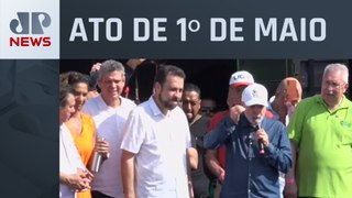 Lula discursa em evento promovido por centrais sindicais e pede votos a Boulos