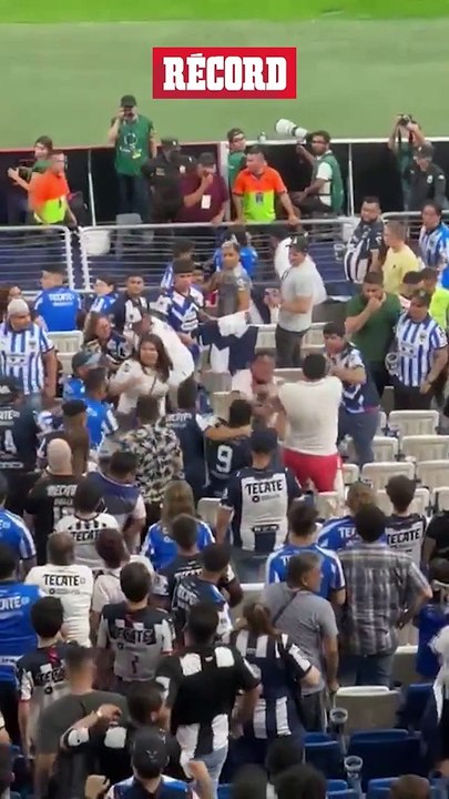 AFICIONADOS DE RAYADOS PROTAGONIZAN BRONCA TRAS LA DERROTA DE MONTERREY EN CONCACHAMPIONS