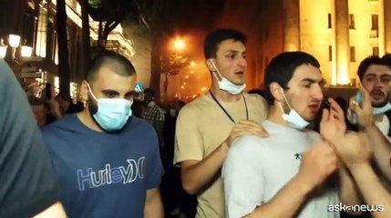 Georgia, migliaia in piazza contro la legge sugli "agenti stranieri"