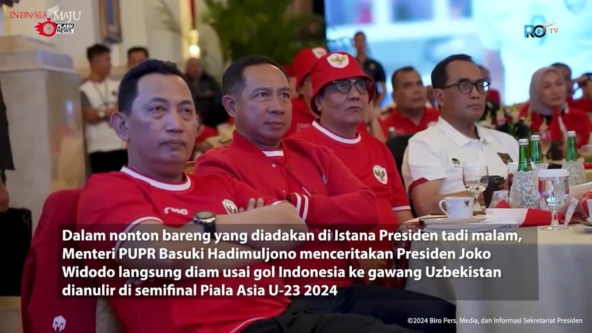 Presiden Jokowi Bersama para Menterinya Menyaksikan Pertandingan Indonesia VS Uzbekistan, Istana Negara, 29 April 2024