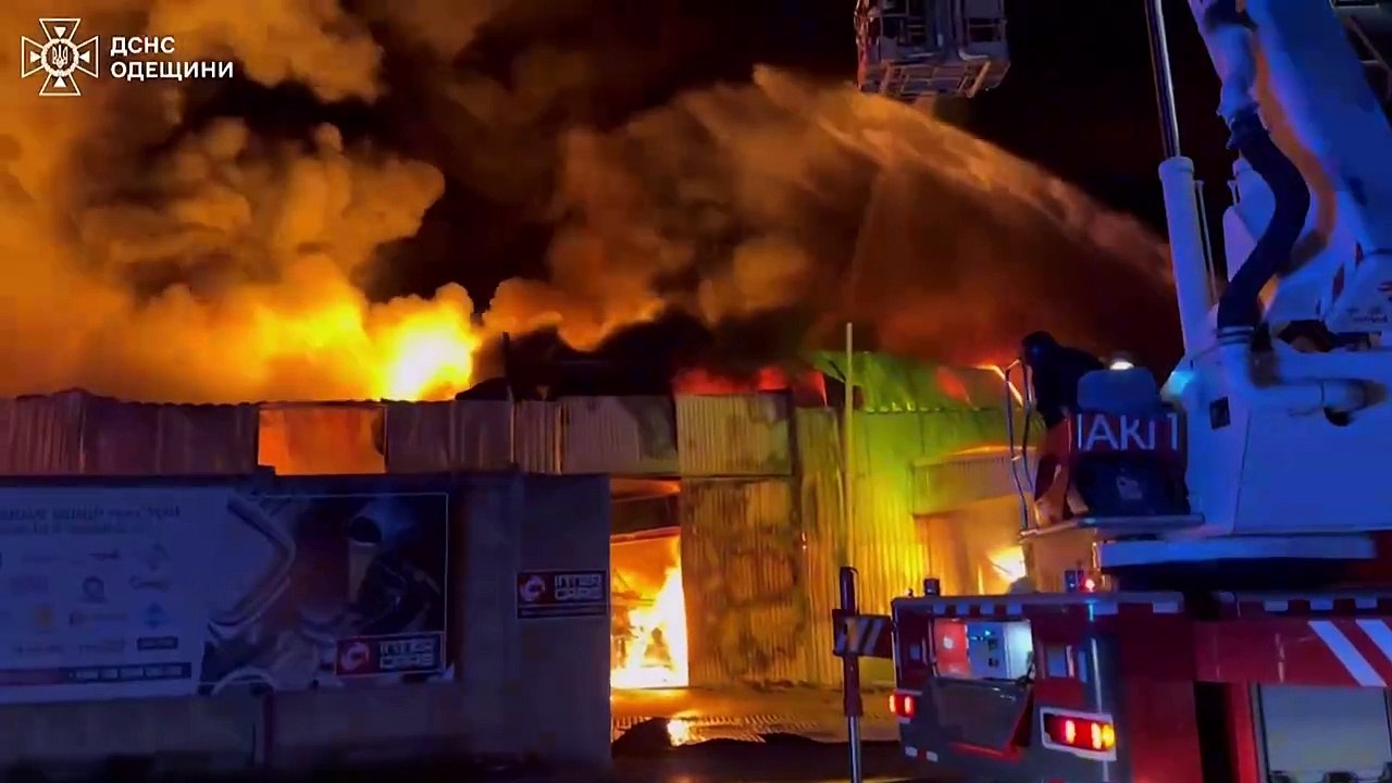 هجوم صاروخي روسي على أوديسا جنوبي أوكرانيا يخلف 13 جريحاً على الأقلّ