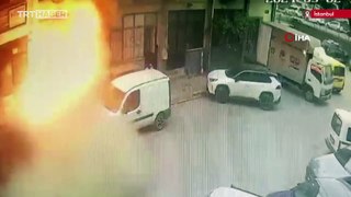 Başakşehir'de bir iş yerinde patlama meydana geldi