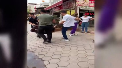 Download Video: Hırsızlık için girdiği iş yerinde polise direnince yaka paça gözaltına alındı