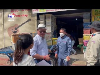 អាជ្ញាធរខណ្ឌទួលគោក បញ្ឈប់ការលក់ដូរលើចិញ្ចើមផ្លូវម៉ៅសេងទុង ដោយទុករយៈពេល៧ថ្ងៃ