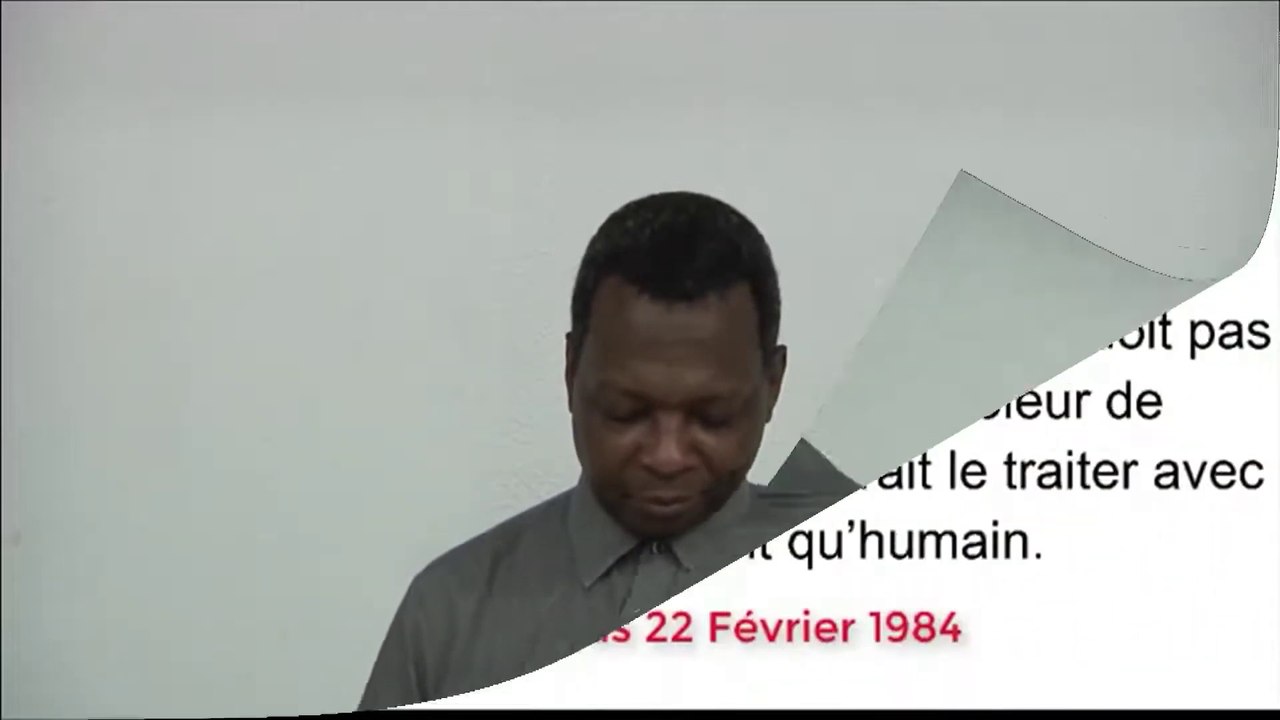 Par le  "collège central"