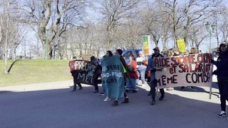 Manifestation à Rivière-du-Loup : Journée de lutte pour les droits des travailleuses et travailleurs
