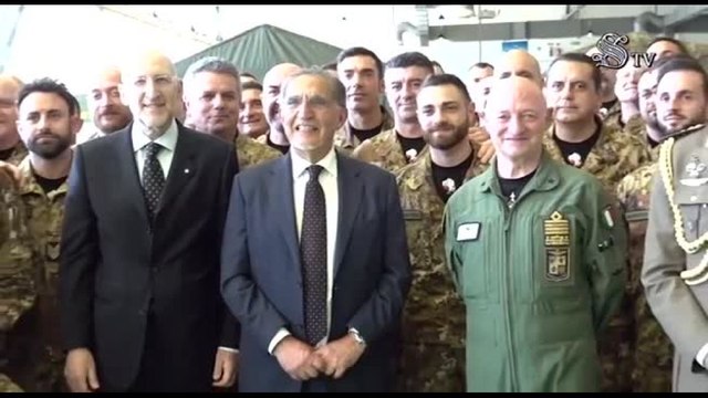 Primo maggio, La Russa in visita alle truppe italiane in Polonia