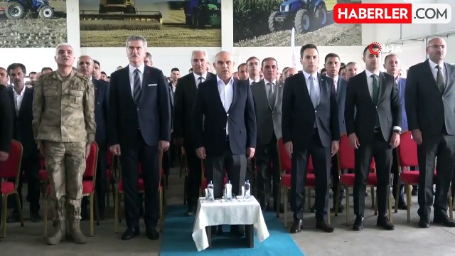 Ağrı'da meyve yetiştiriciliğinin yaygınlaştırılması için 28 bin 800 adet meyve fidanı dağıtıldı