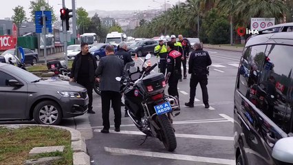 AK Parti Samsun İl Başkanı'nın makam aracı yayalara çarptı: 2 yaralı