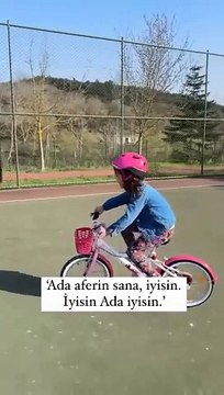 Dünyanın en tatlı destekçisi Pera’nın bisiklet sürmesini öğrenen ablasını motive etmesi 