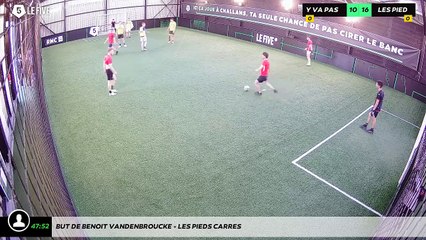 But de Benoit VANDENBROUCKE - LES PIEDS CARRES