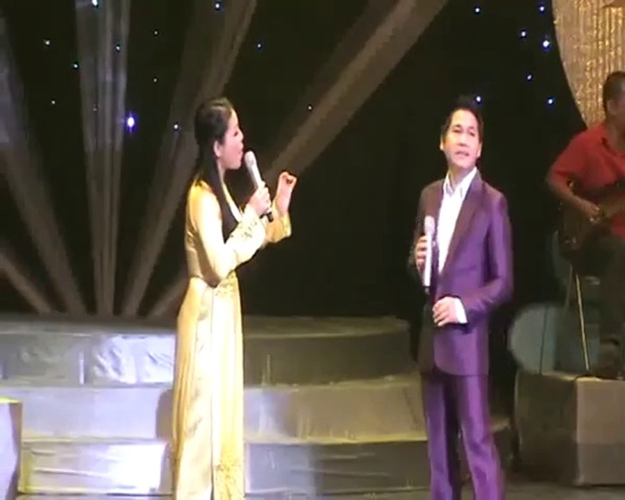 Anh_Thơ_-_Trọng_Tấn_hát_Tình_ta_biển_bạc_đồng_xanh(480p)