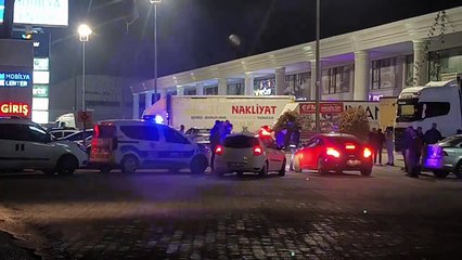 İnegöl'de mobilya mağazası yağmalamak istendi