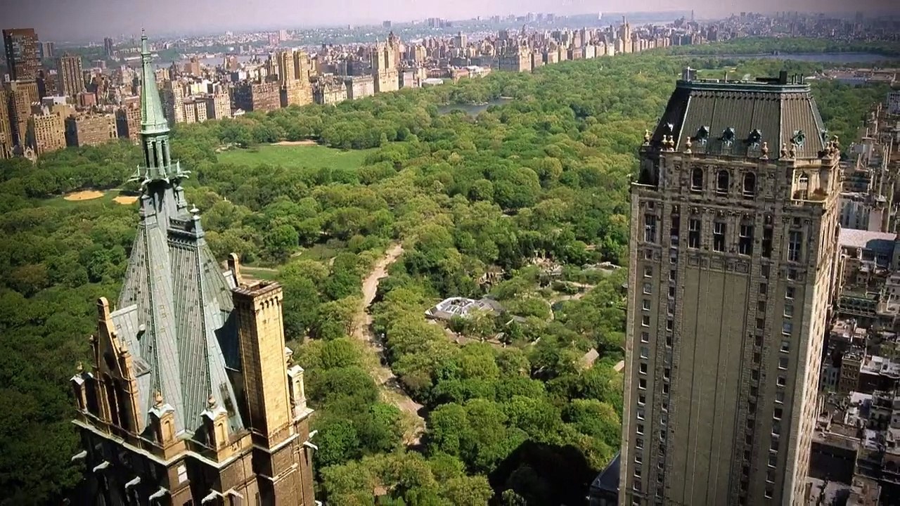 Greatest Heists with Pierce Brosnan - The Pierre Hotel Robbery