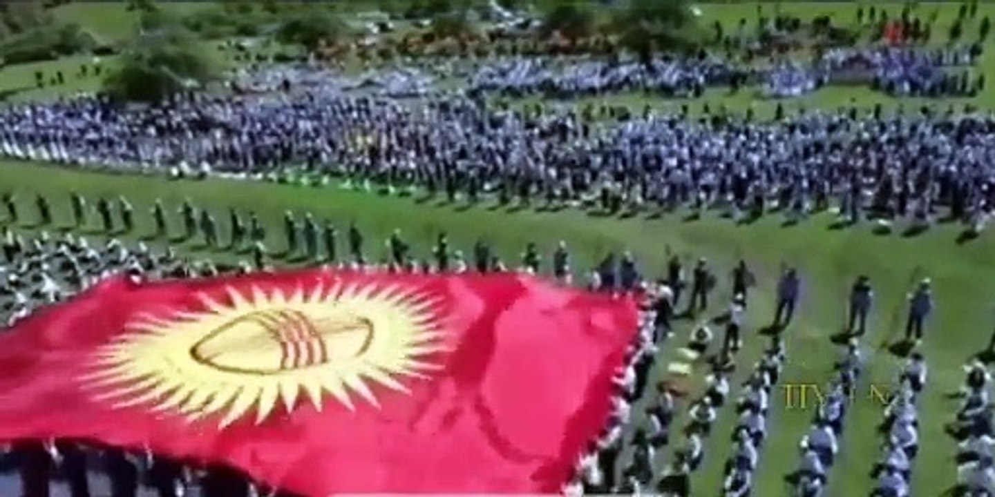 Camión de helados sin conductor atropella a 29 niños en Asía