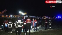 Niğde - Ankara Otoyolu'nda otobüs şarampole devrildi: 2 ölü, 40 yaralı