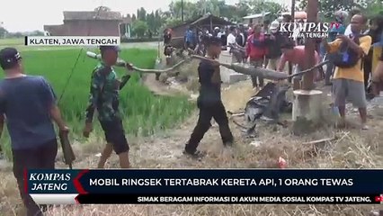 Mobil Ringsek Tertabrak Kereta Api, 1 Orang Tewas