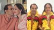 Hema Malini Dharmendra 44th Wedding Anniversary Kiss, Varmala पहनाते...| Boldsky