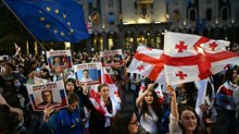 Zehntausende Menschen protestieren in Georgien gegen "russisches Gesetz"