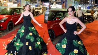 Urfi Javed Turns Into A MAGICIAN: Gears A Magical Leafy Attire!