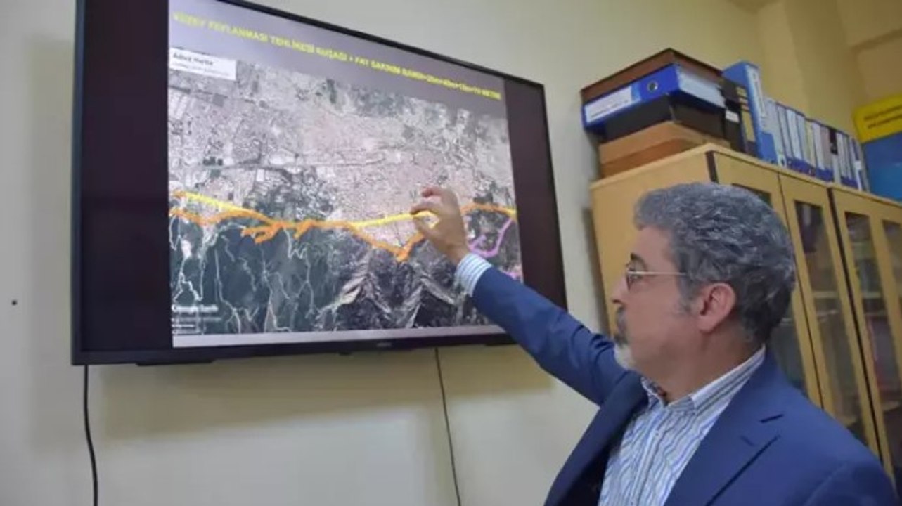 Prof. Dr. Hasan Sözbilir: Tuzla fayı 2 bin yıldır kırılmadığı için yakın bir zamanda kırılma ihtimali yüksek