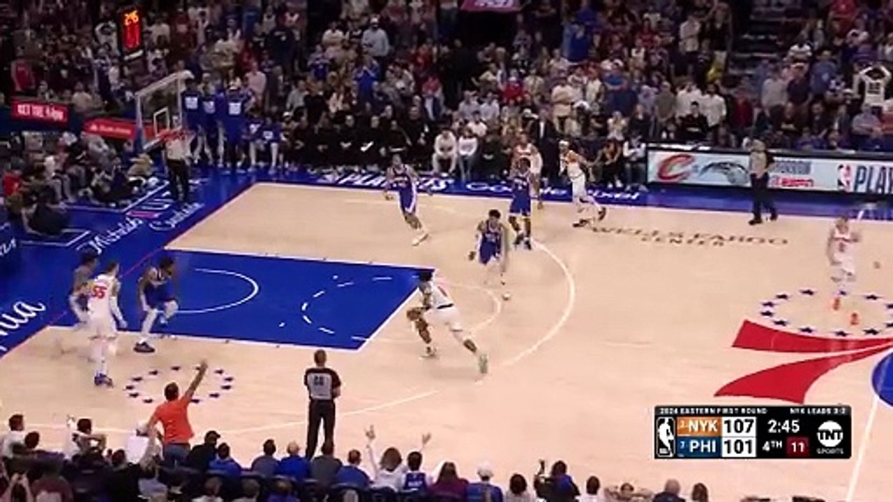 Anunoby throws down hammer jam on Embiid