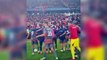 Olympiakos, Aston Villa zaferini taraftarıyla kutladı