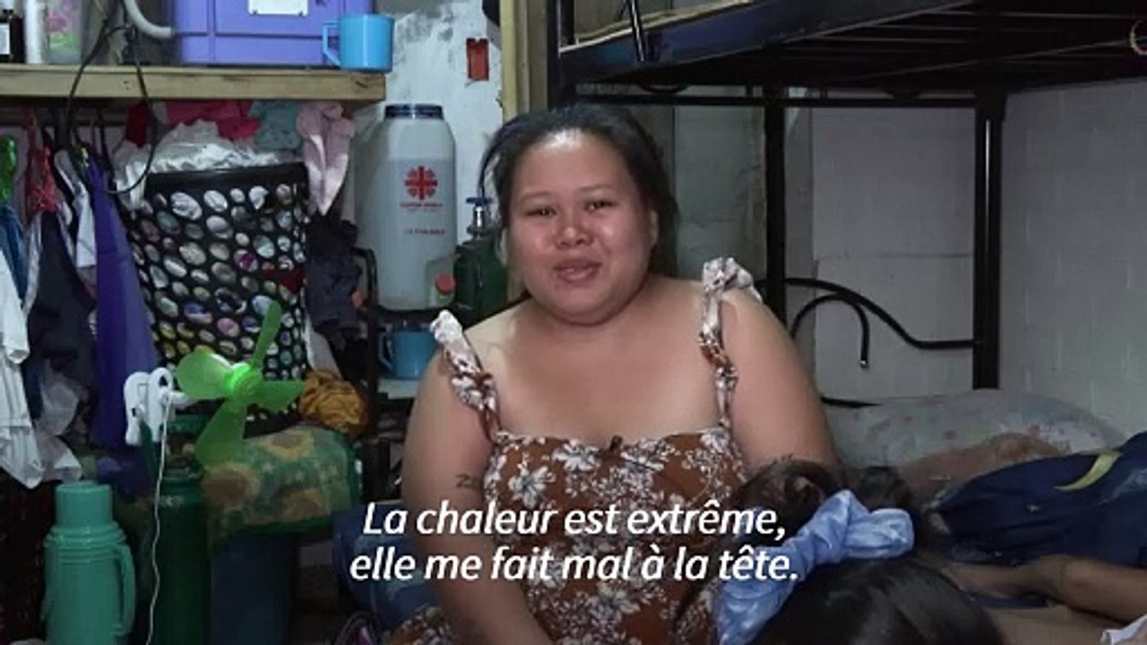 Aux Philippines, des bidonvilles surchauffés remplacent l'école