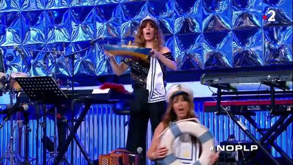 Cécile (N’oubliez pas les paroles) explique rêver de sauter en parachute