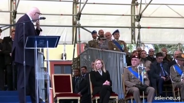 Crosetto: uomini esercito presidio e difesa libere istituzioni Italia
