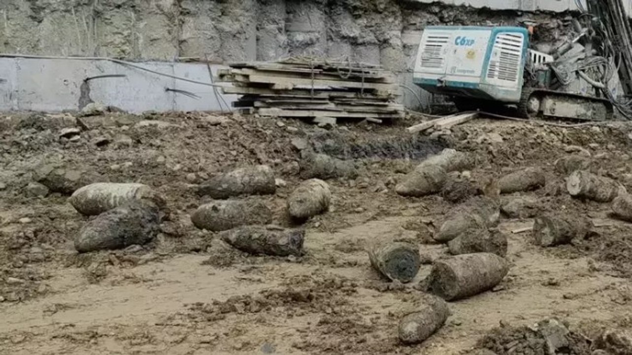 Beyoğlu'nda inşaat çalışmasında mühimmat bulundu