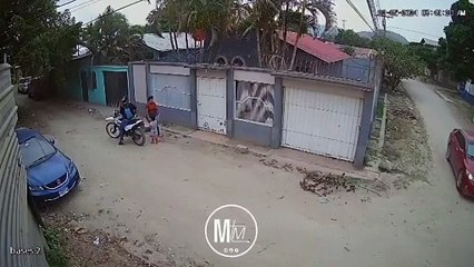 Cámaras captan asalto a plena luz del día en San Pedro Sula