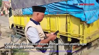Aksinya Terbongkar, Maling Motor Diarak dan Ditelanjangi Warga di Cirebon