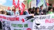 Parigi, giovani filo-palestinesi manifestano davanti al Pantheon