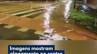 Porto Alegre esvazia centro histórico da cidade após inundação; Veja