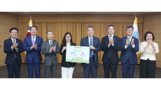 [기업] LG·두산그룹, 간병 돌봄 가족 지원 위해 25억 후원 / YTN